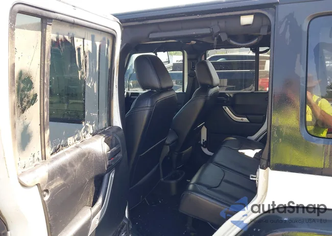 1C4BJWFG8GL252391: 43247065