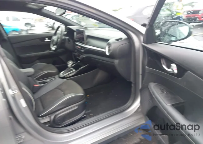 3KPF54AD9PE683919: 43247125