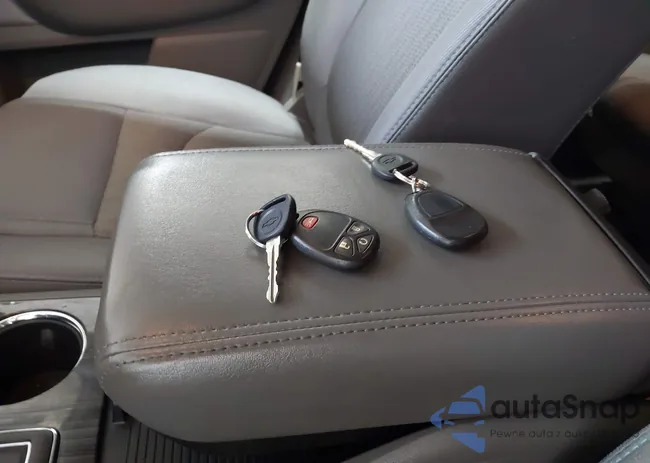 1GNKVGKD5FJ228136: 43247135