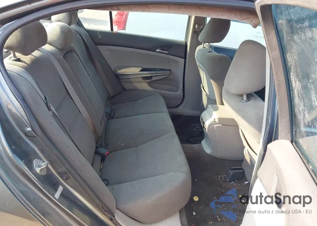 1HGCP2F78AA038825: 43247152