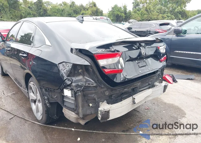 1HGCV2F98JA053848: 43246522