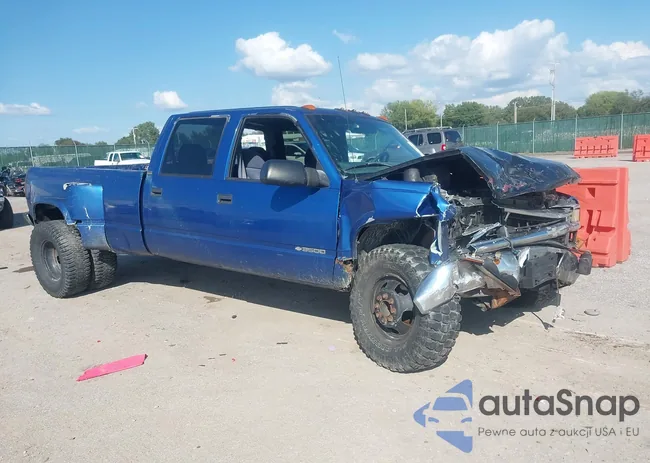 1GCHC33F7VF018320: 43246560