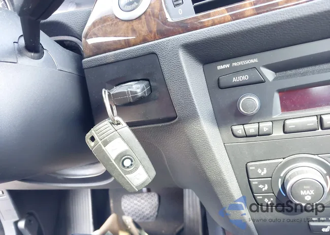 WBAVC93518K037080: 43246611