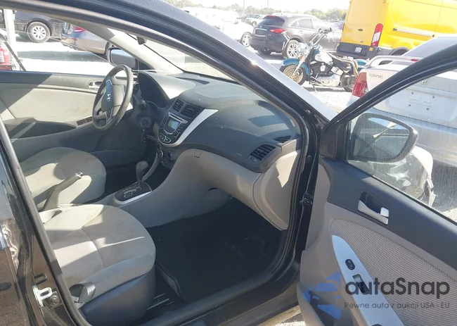 KMHCT5AEXDU081028: 43246640