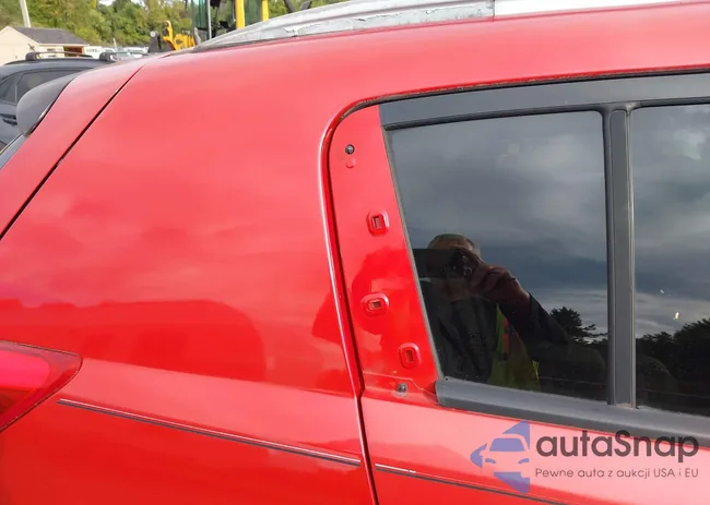 KNDPB3A26B7054441: 43246772