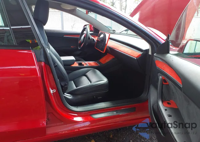 5YJ3E1EB4NF288516: 43246809