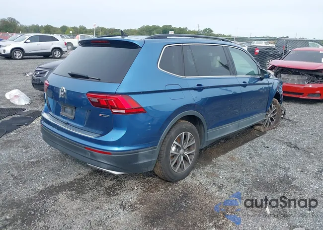 3VV2B7AXXKM185389: 43247998