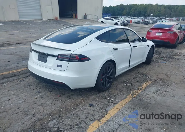 5YJSA1E63PF521945: 43248046