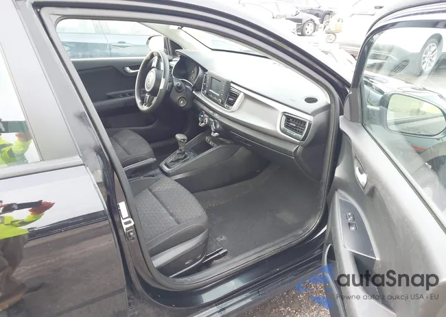 3KPA24AB7JE125477: 43248065