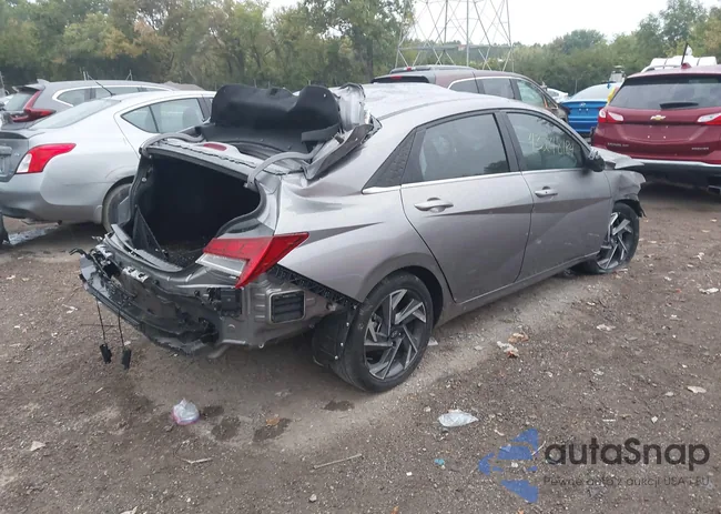 KMHLS4DG4RU813512: 43248184