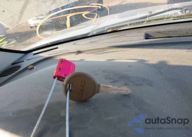 1C4NJPBB9GD702556: 43248238