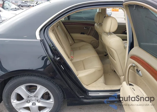 JH4KB16608C003218: 43248295