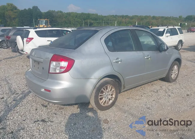 JS2YC5A33C6305628: 43248373