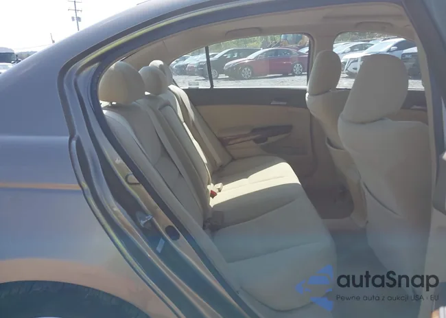 1HGCP26768A016946: 43248415