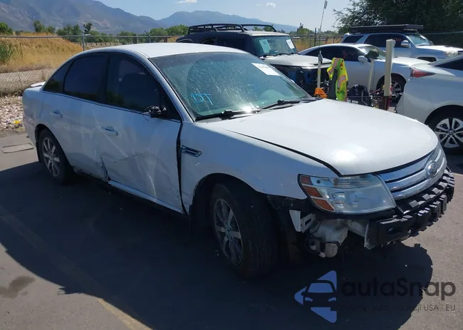 1FAHP24W28G107701: 43247463