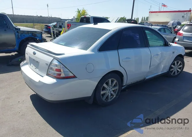 1FAHP24W28G107701: 43247463