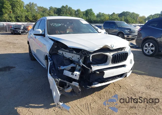 5UXKU2C57J0Z62408: 43247511