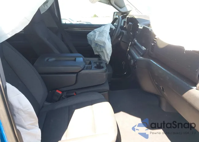 1GCPACED3PZ318158: 43248908