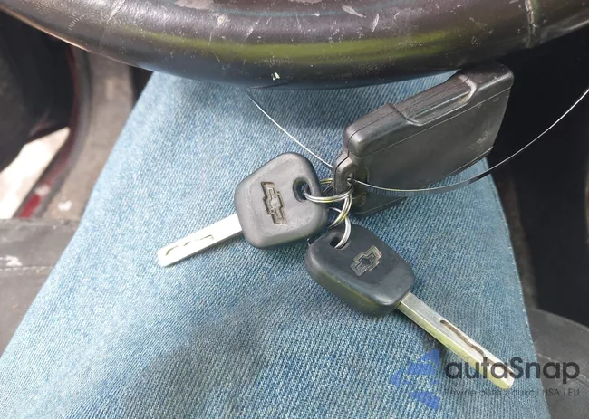 1GCHTCE39G1327077: 43249011