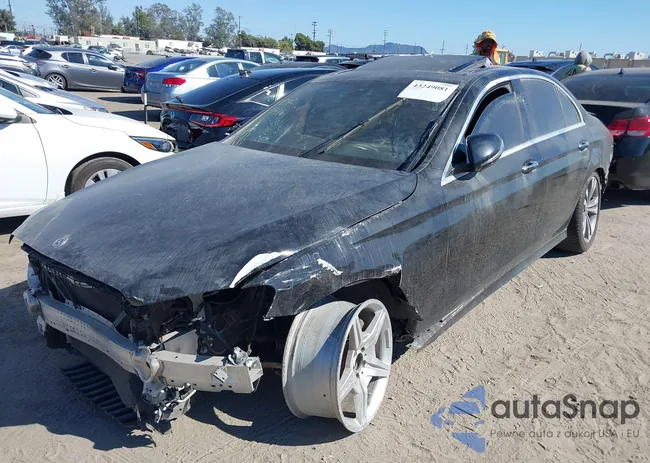 W1KZF8DB9LA812904: 43249081