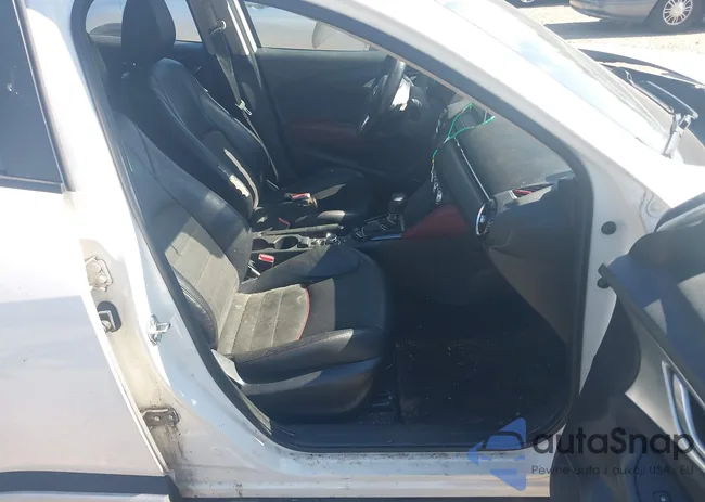 JM1DKBD78G0107404: 43249082