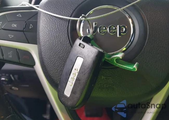 1C4RJEAG9FC199070: 43249128