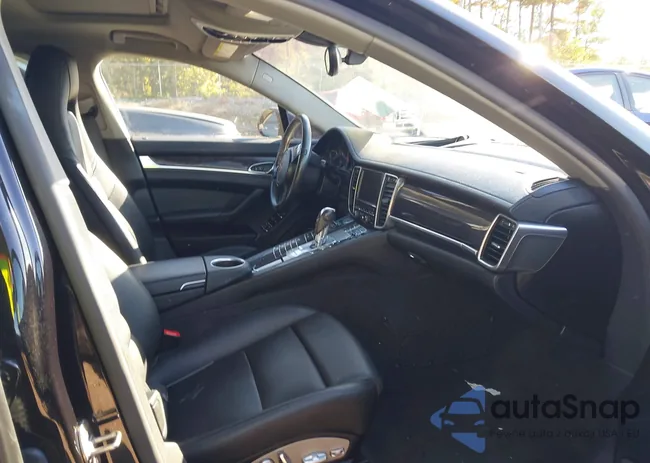 WP0AB2A7XGL050631: 43249164