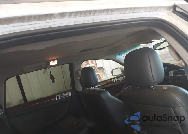 2C8GF68414R625282: 43249286