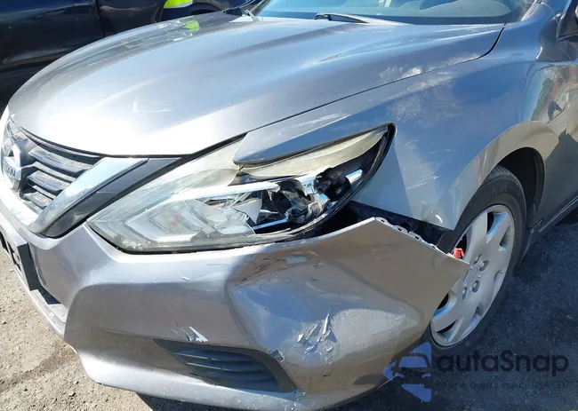 1N4AL3APXJC164726: 43249415