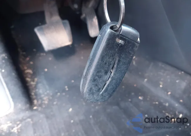 1C3CCCAB0GN133543: 43249430