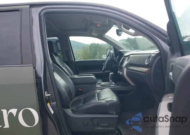 5TFHY5F13JX774793: 43249429