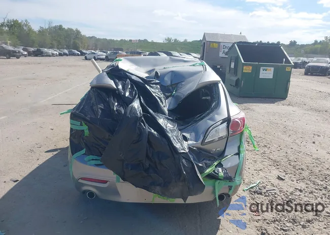 JM1BL1K65B1401161: 43248664