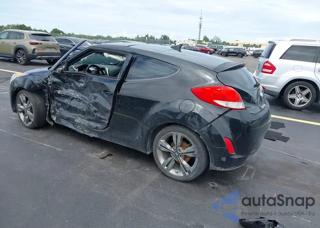 KMHTC6AD7GU256577: 43248693