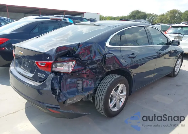 1G1ZD5ST2SF107379: 43248718