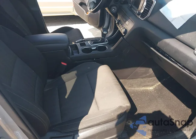 KNDPMCAC1K7614126: 43248736