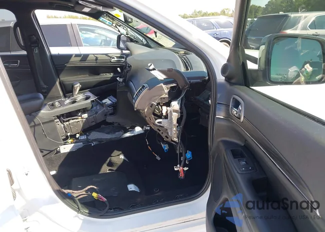 1C4RJFBG2LC264132: 43248748