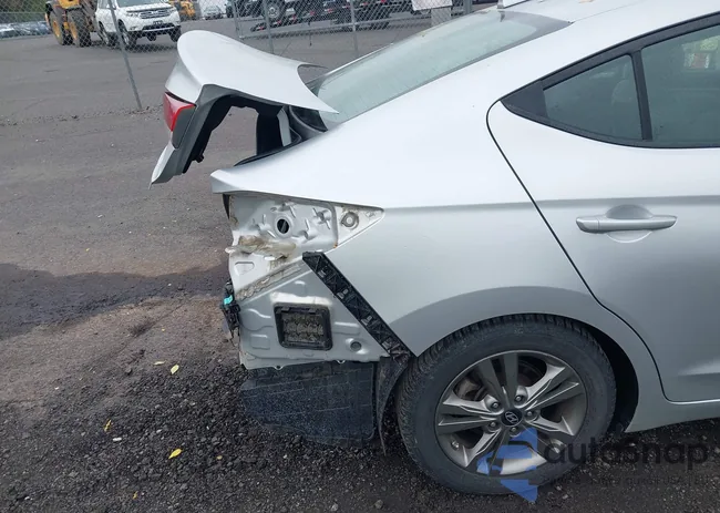 5NPD84LF4JH374083: 43248752