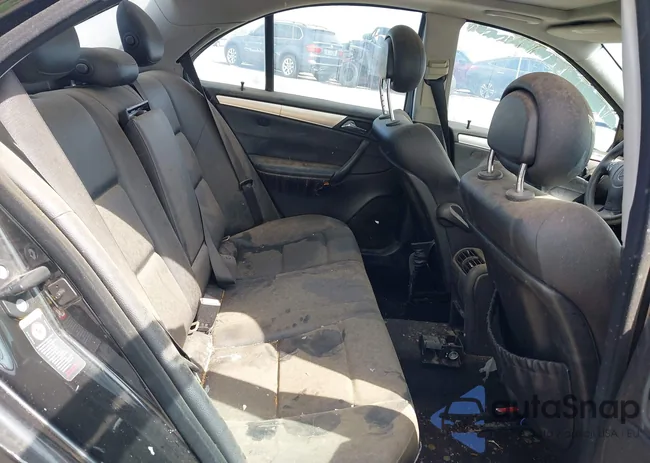 WDBRF40JX5F683088: 43248801