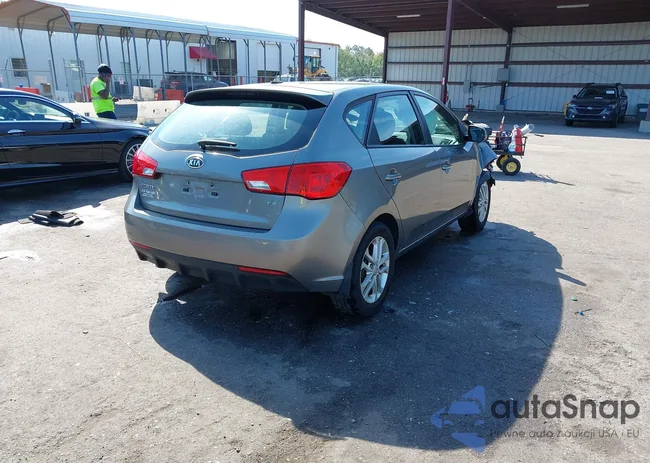 KNAFU5A25B5411389: 43249912