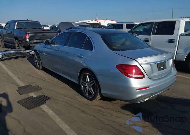 WDDZF4JB9JA388988: 43250036