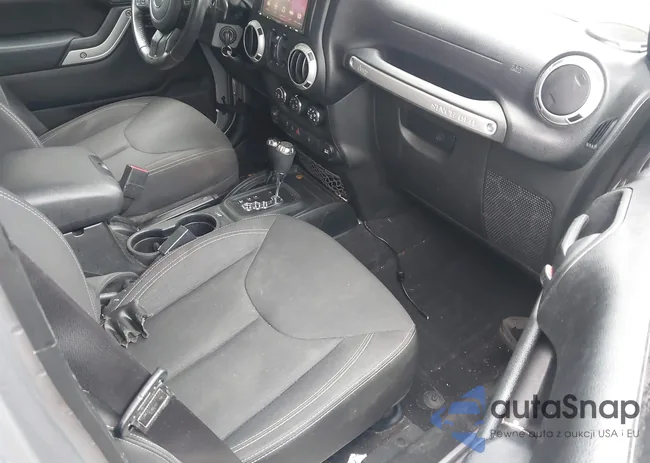 1C4BJWEG7HL722574: 43250093