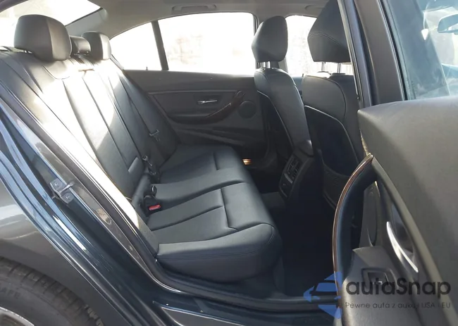 WBA3C1C50FP851715: 43250105