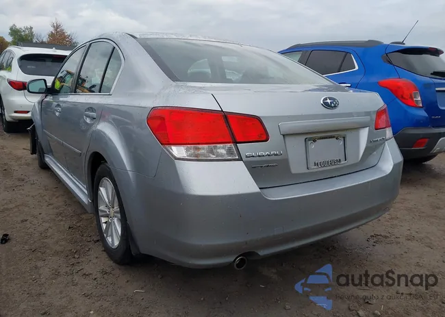 4S3BMCG60C3018641: 43250108