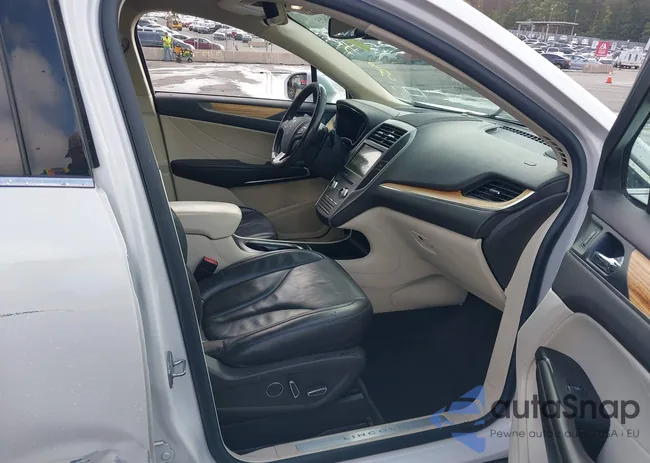 5LMCJ2D97GUJ18122: 43250455