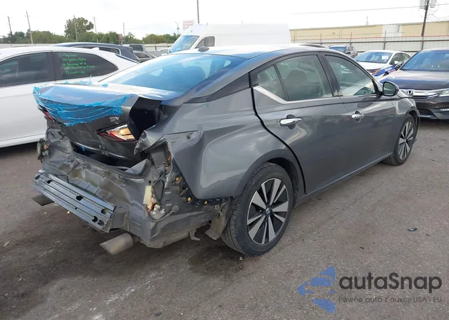 1N4BL4DV3KC100260: 43249591