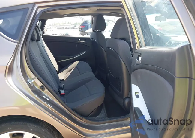 KMHCU5AE3EU161592: 43249681