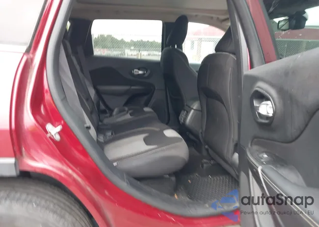 1C4PJMCB7EW180842: 43249699