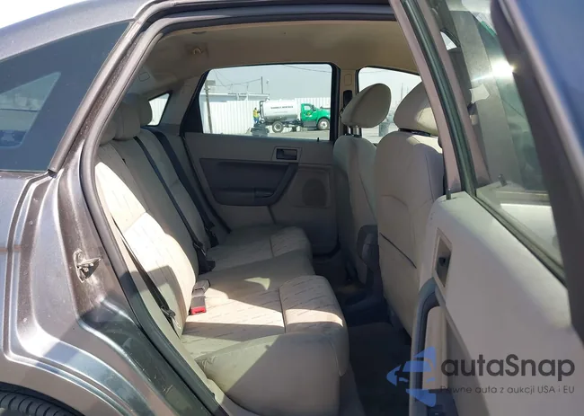 1FAHP3FNXAW259294: 43249702