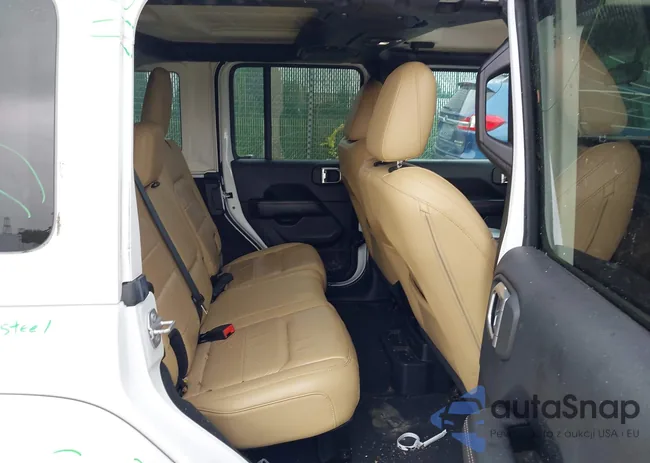 1C4HJXEG7JW125106: 43249801