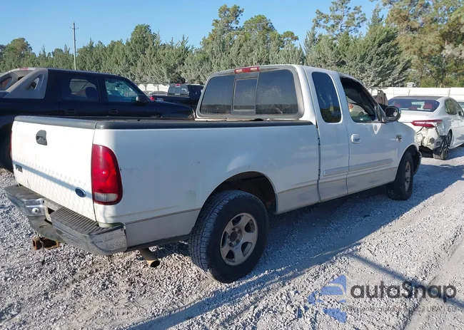 1FTRX17W9XNB12635: 43249856